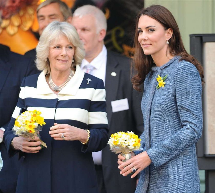 Kate, Camilla, Elżbieta II Fortnum And Mason