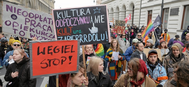 Manifa przeszła przez Warszawę. W obronie "lenistwa" i przeciw wyzyskowi