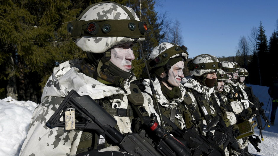 Finowie uczestniczący w ćwiczeniach wojskowych Northern Wind