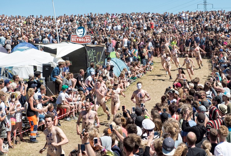 Tradycyjny bieg golasów na Roskilde Festival 2015