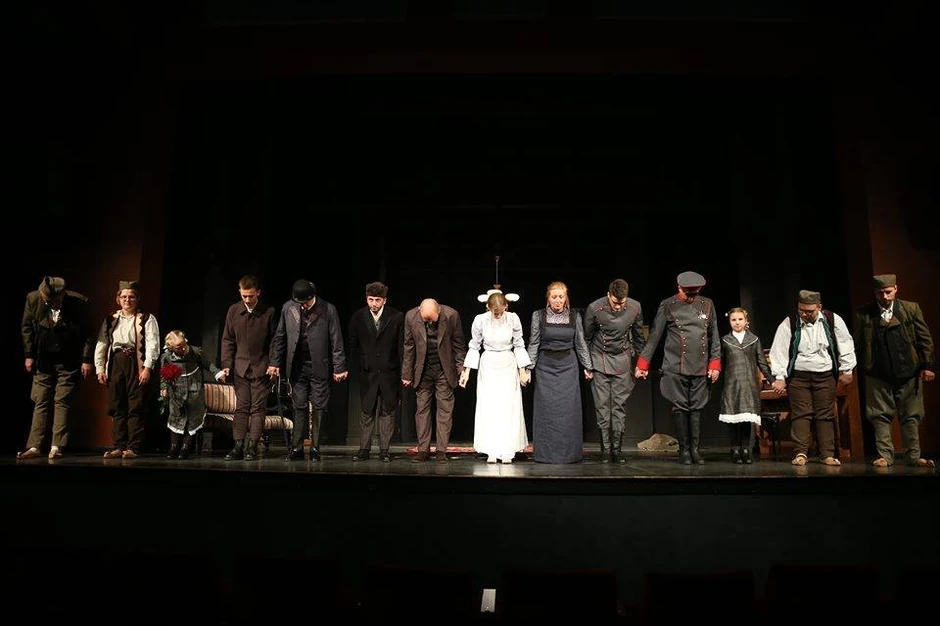 Predstava Tamo daleko