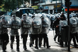 Argentyna: Kolejne antyrządowe protesty i starcia z policją