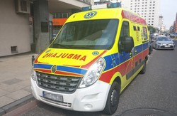 Pijany kierowca wjechał na podwórko. Ciężko ranił dziecko