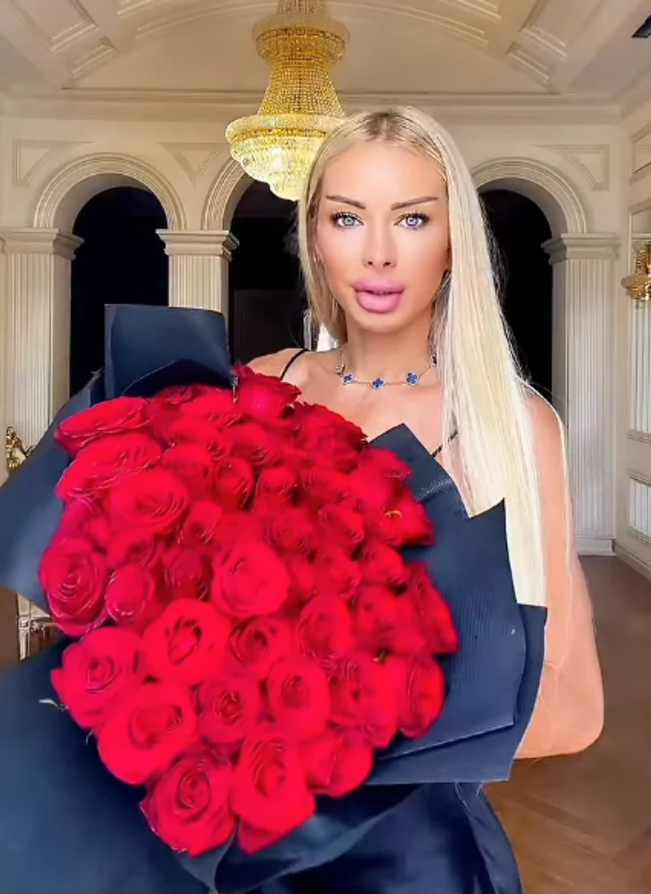 Milica se hvali luksuznim životom