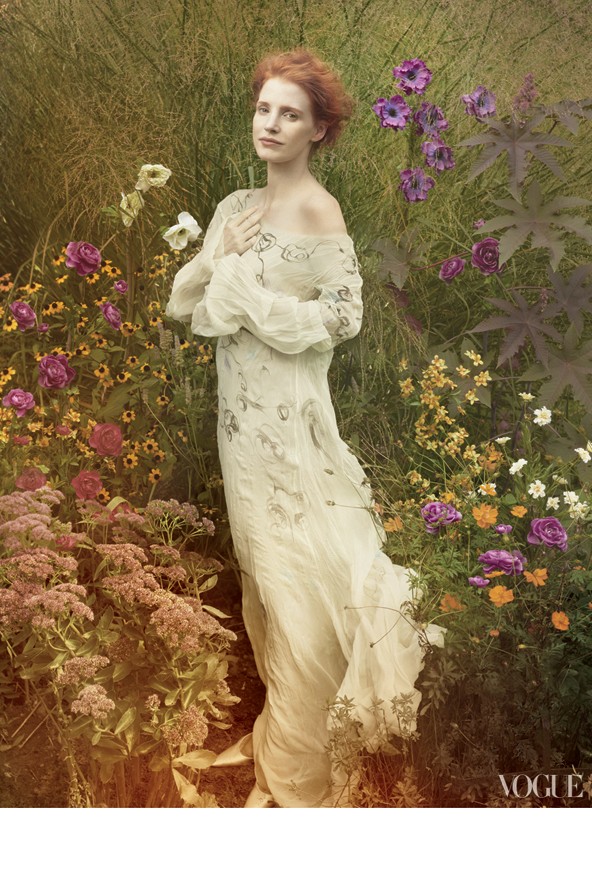 Vera Wang ruhában játsza el Gustav Klimt gyakori festményalanyát, Ria Munkot.