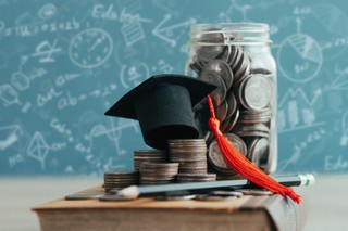 Stypendia przyznawane studentom przez województwo są w całości zwolnione z PIT