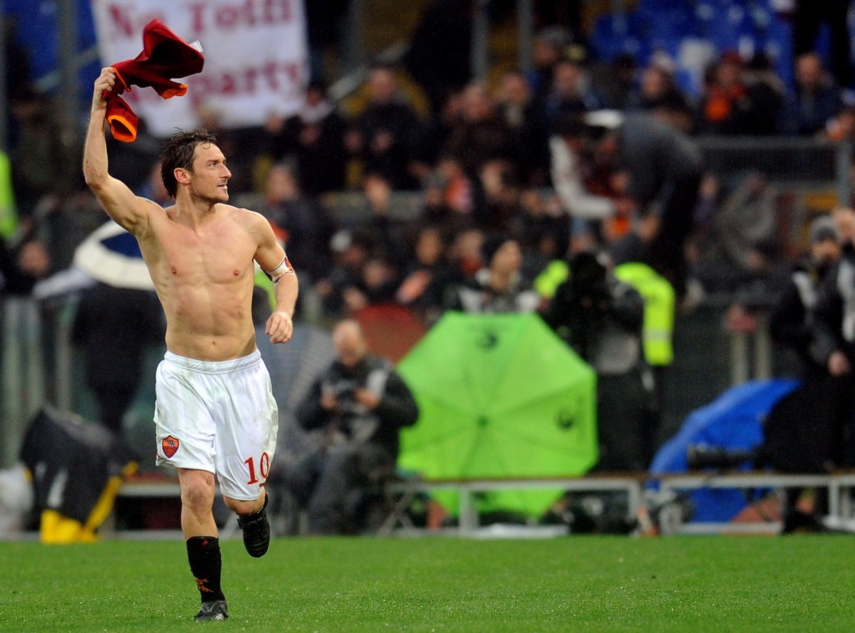 Totti królem Rzymu. Zobacz, jak Roma wygrała derby
