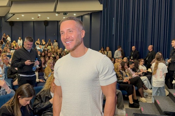 "DUGO SMO POKUŠAVALI DA DOBIJEMO DETE" Saša Kovačević prvi put o trudnoj verenici: "Njenu ćerku doživljavam kao svoju" (VIDEO)