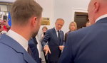 Słowna przepychanka pomiędzy Tuskiem a dziennikarzem TVP na sejmowym korytarzu