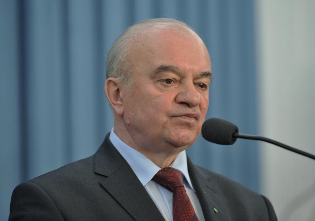 Kalemba nie ma sobie nic do zarzucenia i nie boi się o stanowisko