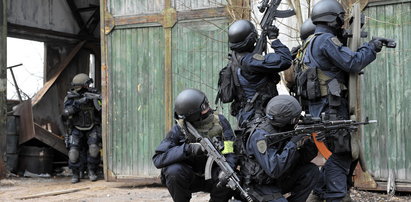 Rosja: Furiat strzelał do przechodniów. Zabił 4 osoby