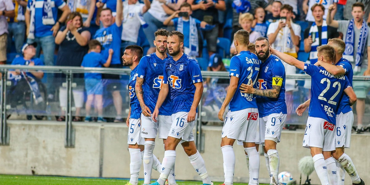 Lech Poznań wygrał z Qarabagiem Agdam w pierwszym meczu I rundy eliminacji Ligi Mistrzów. 