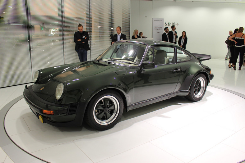 Porsche 911 Turbo 3.0 coupe - 1976 rok