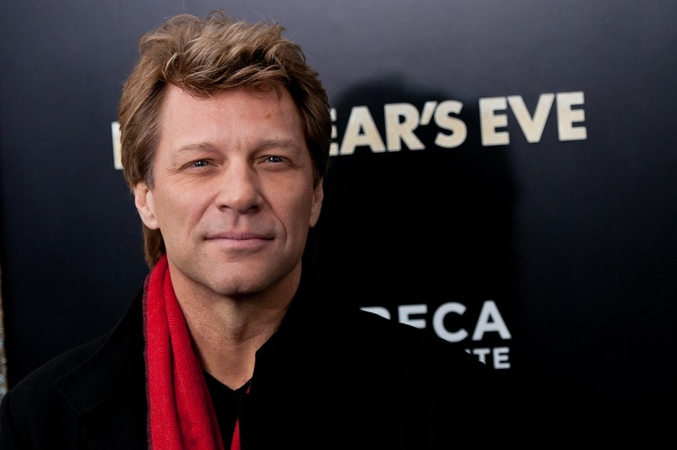 <b>7. Bon Jovi</b>, 15 835 856$