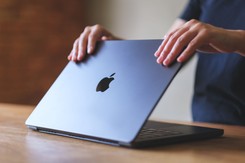 Microsoft 'ułatwił' hakerom włamanie do MacOS. Osiem groźnych luk w aplikacjach