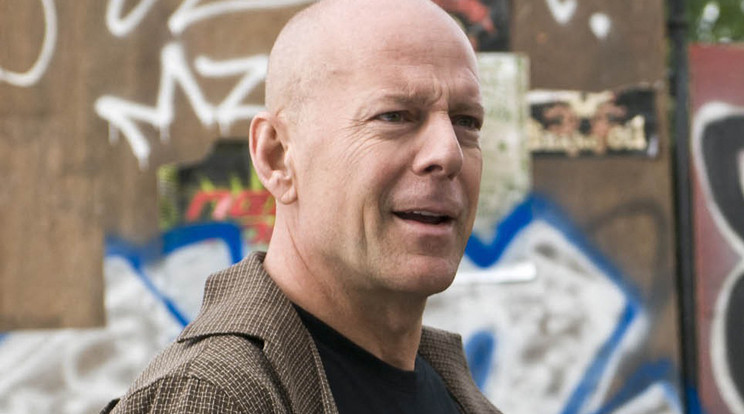 Bruce Willis kimozdult otthonról/ Fotó: Northfoto
