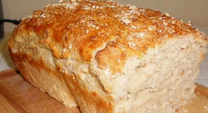 Honey -oat bread