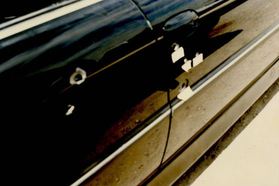 BMW 750iL w którym zastrzelono Tupaca Shakura