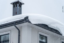 10 tys. zł kary za niewłaściwe postępowanie z topniejącym śniegiem