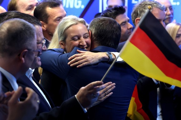 AfD podržava Trampove tvrdnje o "CIVILIZACIJSKOM BRISANJU EVROPE": Nemački ekstremni desničari jačaju veze sa MAGA pokretom