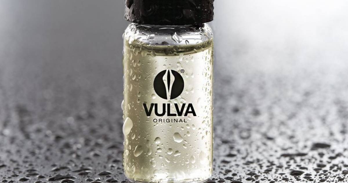 Du Kannst Dir Jetzt Eine Flasche Vulva Original Mit Vaginageruch Bei 