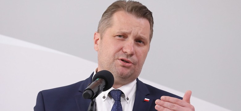 Sejm odrzucił większość poprawek Senatu do nowelizacji ustawy o systemie oświaty