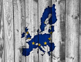 Euforia rynków zamieniła się w obawę. Pomysł Junckera grozi odpływem kapitału z Polski