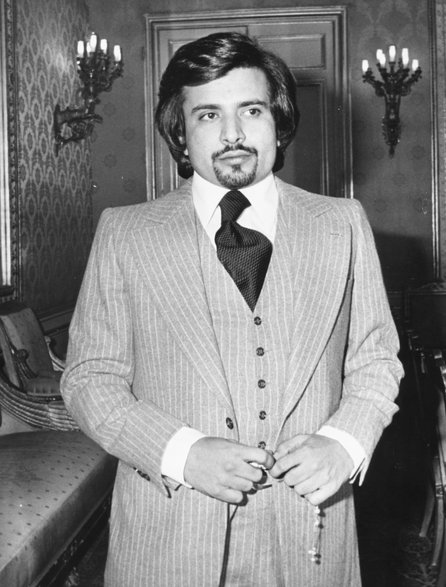  Abdelaziz Bin Khalifa Al Thani w 1980 r.