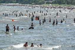 Morze Bałtyckie. Upalny dzień w Sopocie