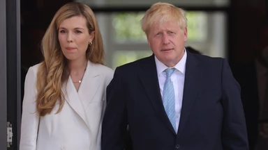Boris Johnson zorganizuje wesele w pałacu premiera. To dlatego chce zostać dłużej