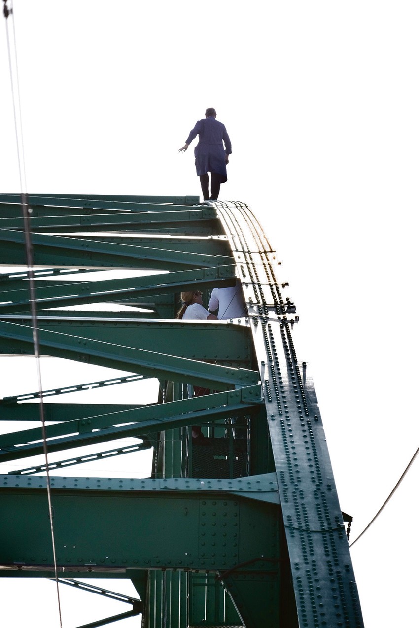 U svakom trenutku moramo da budemo spremni da saslušamo čoveka koji u teškoj situaciji sebi želi da oduzme život. Ali želi i da ispriča svoju priču