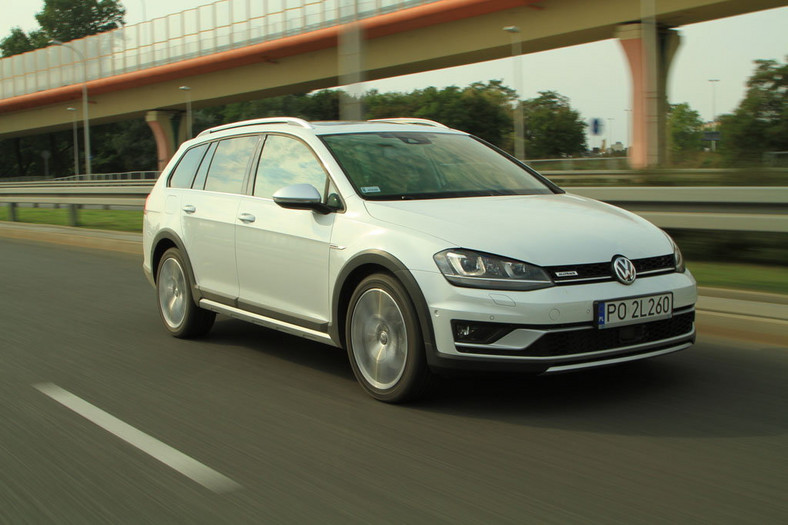 Volkswagen Golf Alltrack 2.0 TDI DSG - stylizowany na terenówkę