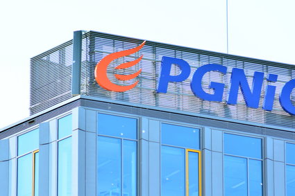 Zysk PGNiG spadł do 390 mln zł. Kurs akcji na GPW runął