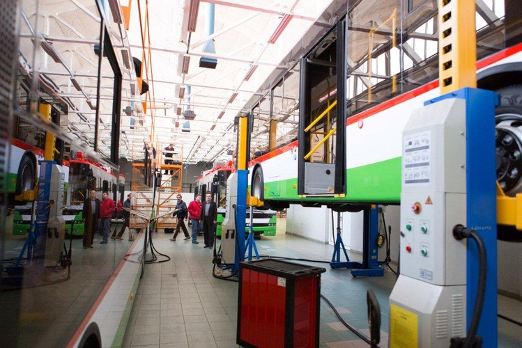 Ursus wyprodukuje autobus na prąd