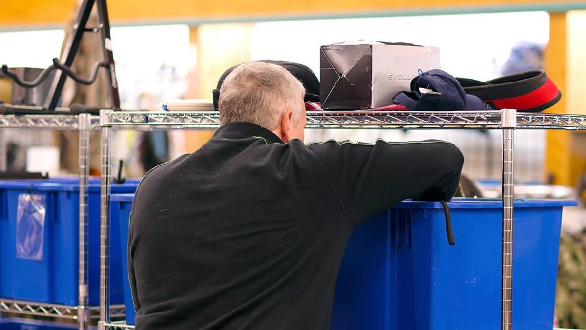 Do Centrum Nieodebranego Bagażu w USA trafia 7000 przedmiotów dziennie