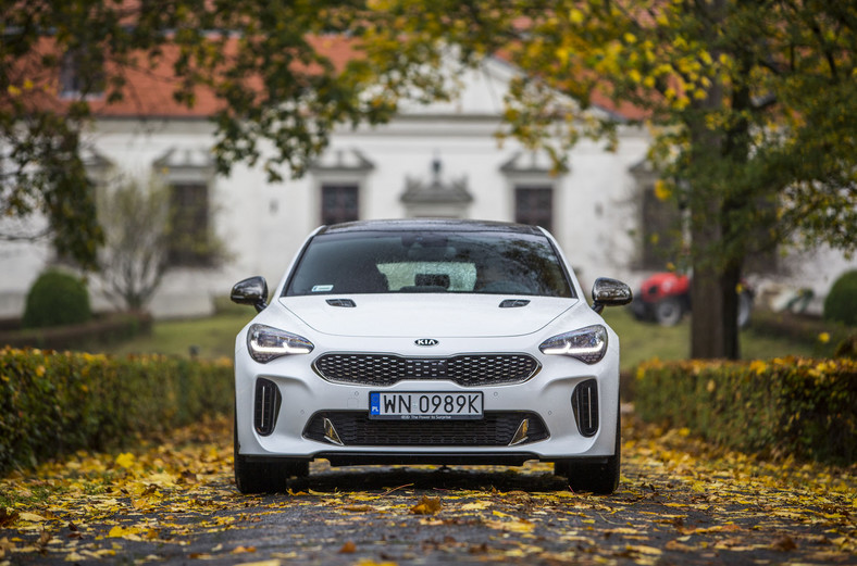 Kia Stinger 2.0 T-GDI GT Line - czy to najlepsza Kia w historii?