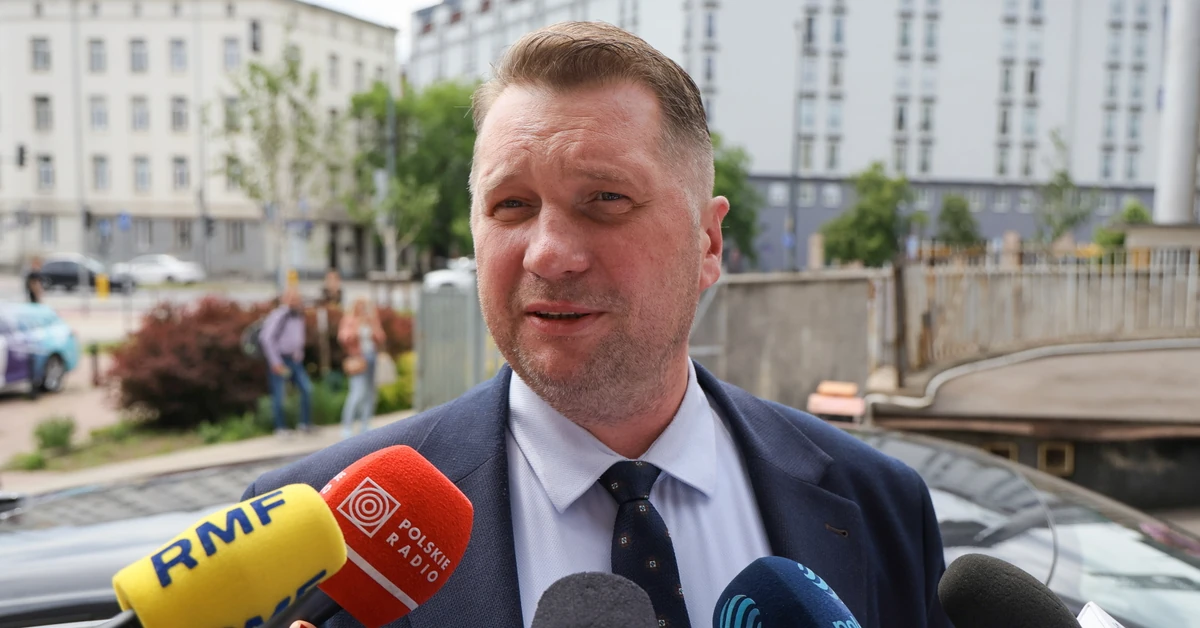 Политик отвечает на откровения Чарнека. «У меня простое сообщение: пусть он упадет»