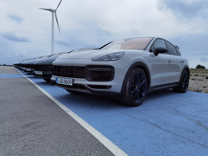 Porsche Cayenne Turbo GT 2021