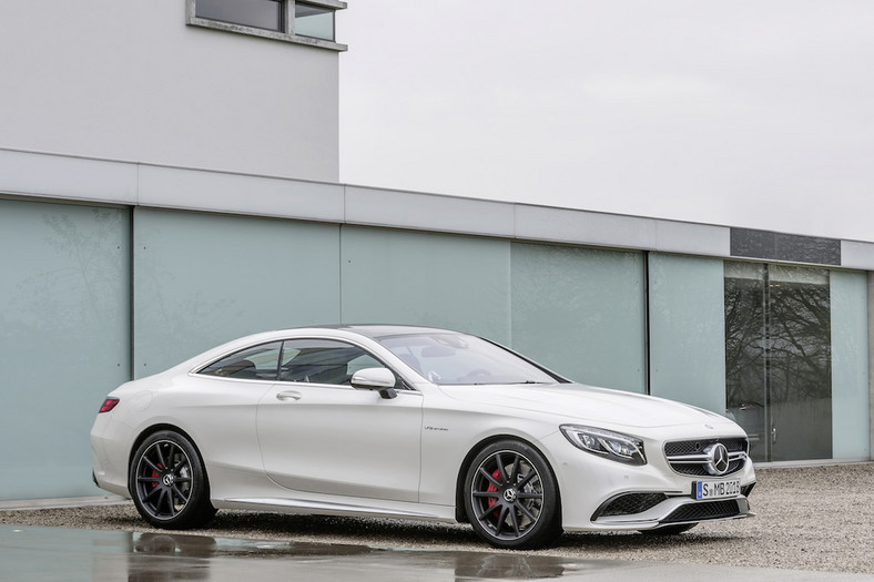 Mercedes S63 AMG Coupe