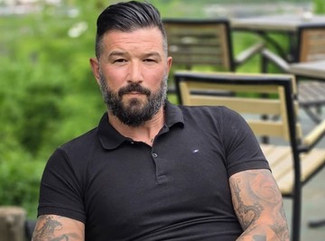 Nikola Lakić prvi put o razvodu, polugodišnjoj švaleraciji sa drugom ženom i eksplicitnim fotografijama koje je zabeležila ljubavnica