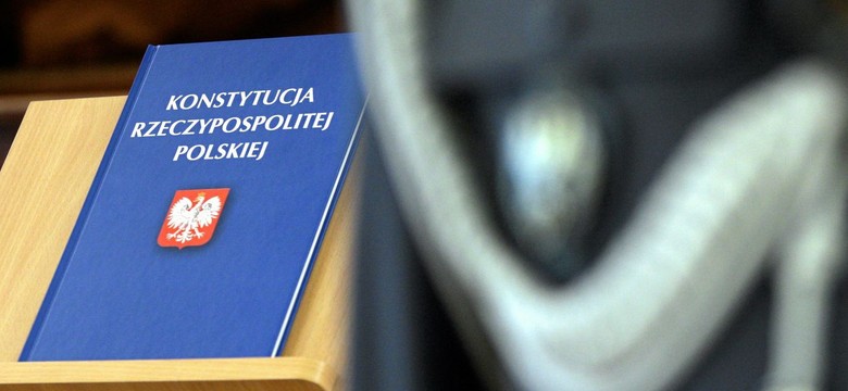 Ustawa antyterrorystyczna sprzeczna z Konstytucją? Budzi poważne wątpliwości