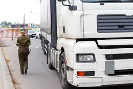 Rusza odprawa ciężarówek na nowym przejściu z Ukrainą. Skorzystają z niej tylko niektórzy kierowcy