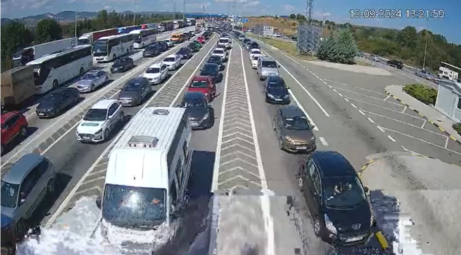 Izlaz iz Srbije ka Severnoj Makedoniji na GP "Preševo"