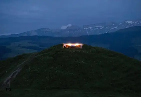 Hotel bez ścian pośród Alp. Te widoki... ❤