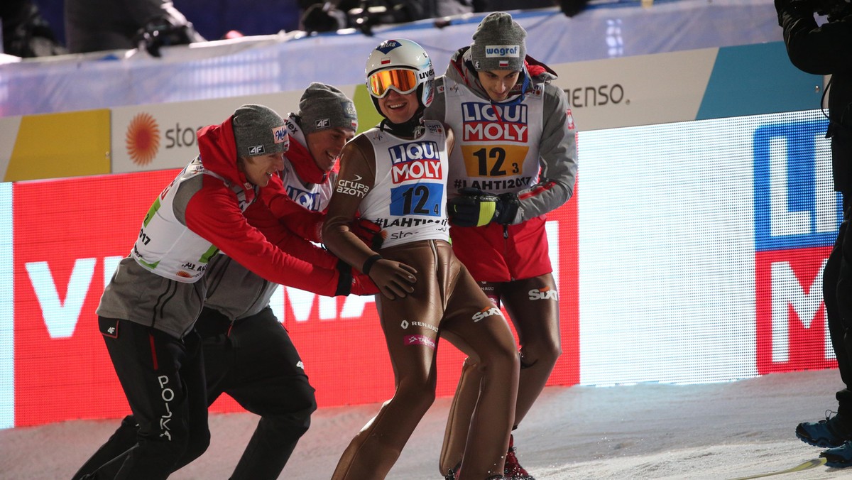 Kamil Stoch Piotr Żyłą, Maciej Kot Dawid Kubacki 