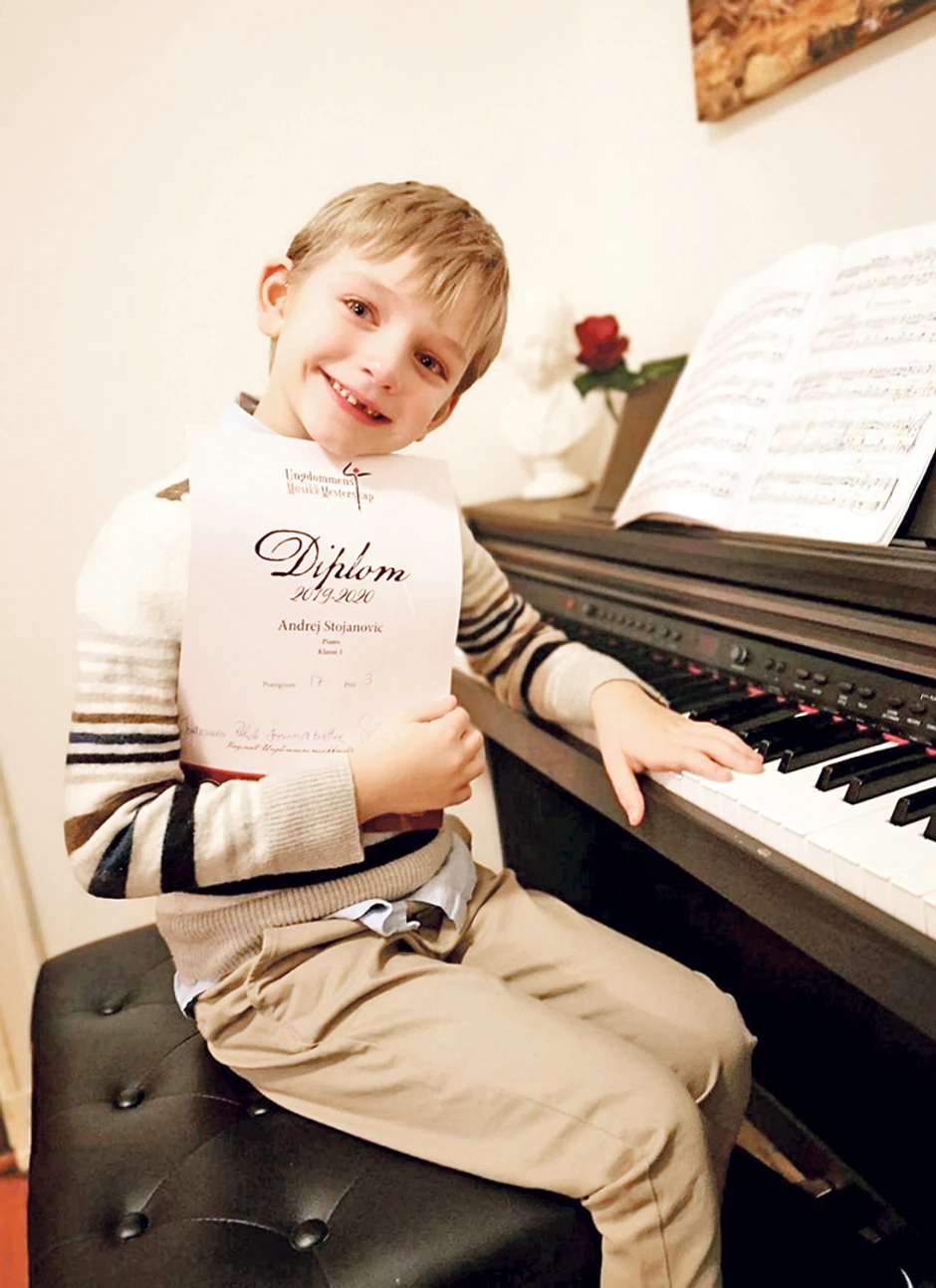 Sa diplomom nacionalnog takmičenja - treće mesto