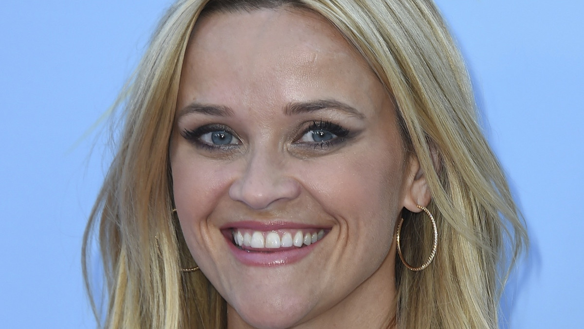 Reese Witherspoon pojawiła się na premierze swojego nowego programu w koronkowej sukience odsłaniającej zgrabne nogi. Jak przebiegła premiera? Zobaczcie zdjęcia.