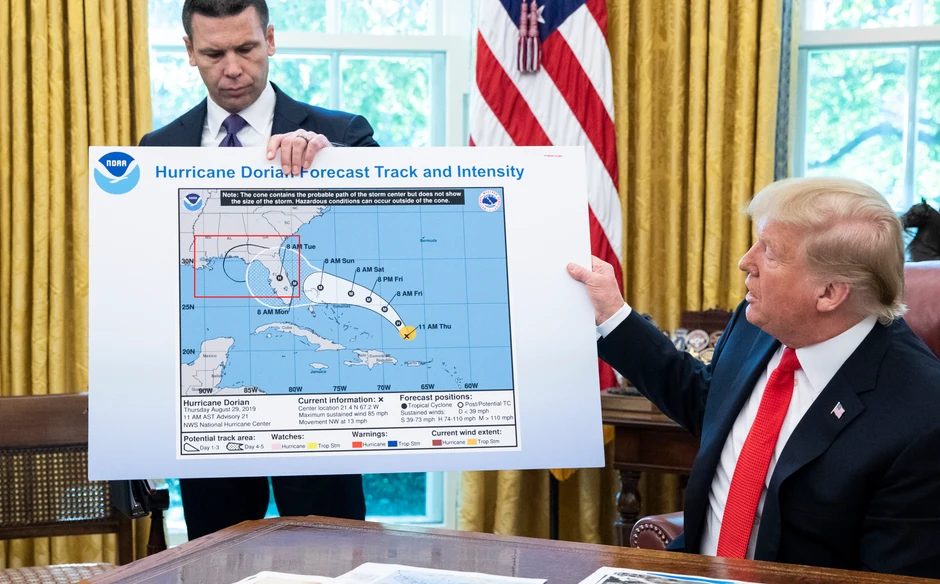 Crvenim pravougaonikom obeležen je deo mape koji je nacrtan hemijskom olovkom