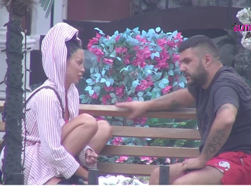 "MRZI TE CEO SVET":  Asmin poručio Maji da će dalje nastaviti bez nje