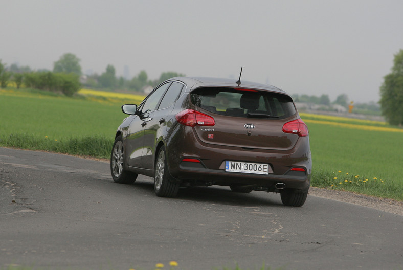 Używana Kia cee'd II czy warto kupić koreański kompakt?